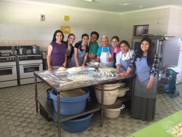 Cooking with Sr Kati